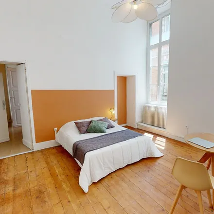 Rent this 8 bed room on 13 rue Peyras