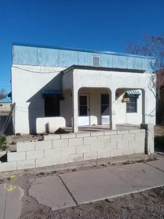 Image 1 - Edward E. Torres Elementary School, 310 Fisher Avenue, Socorro, NM 87801, USA - House for sale
