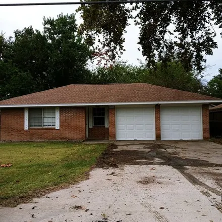 Rent this 3 bed house on 9726 Moers RD