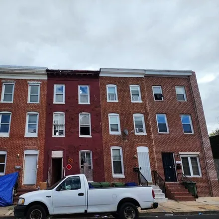 Buy this studio townhouse on 323 S Stricker St in Baltimore, Maryland
