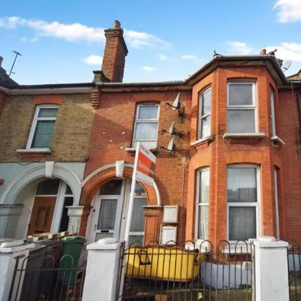 Buy this 2 bed apartment on 116 Markhouse Road in London, E17 8BG