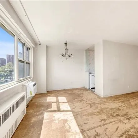 Image 3 - 2928;2930;2932 West 5th Street, New York, NY 11224, USA - Apartment for sale