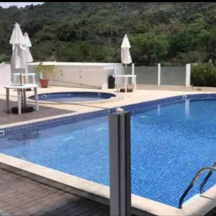 Buy this 3 bed apartment on unnamed road in Ingleses do Rio Vermelho, Florianópolis - SC