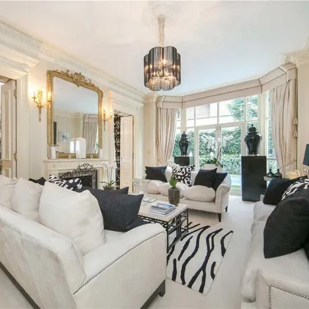 Image 2 - 71 Frognal, London, NW3 6XD, United Kingdom - House for rent