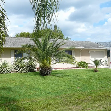 Buy this 2 bed house on 117 Southeast Lakehurst Drive in Port Saint Lucie, FL 34983