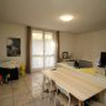 Image 8 - 27 Avenue Joseph Kessel, 78180 Montigny-le-Bretonneux, France - Apartment for rent