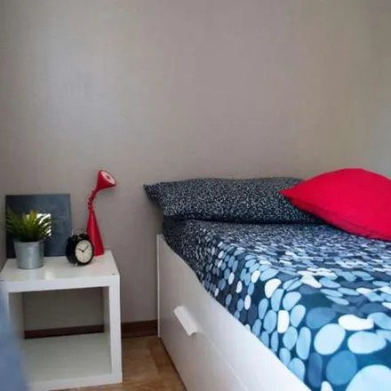Rent this 9 bed apartment on Giardino DEIB in Largo Volontari del Sangue, 20133 Milan MI