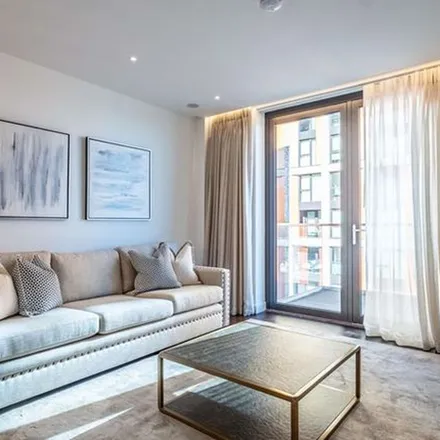 Image 4 - Charles Barry Close, London, SW4 0DT, United Kingdom - Apartment for rent