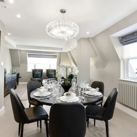 Image 2 - 10 Elm Tree Road, London, NW8 9JX, United Kingdom - Apartment for rent