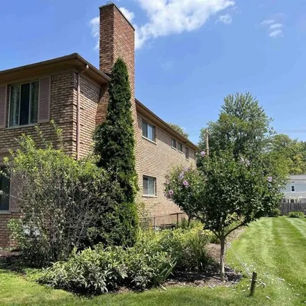 Image 3 - 836 Harcourt Road, Grosse Pointe Park, MI 48230, USA - House for rent
