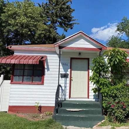 Buy this 3 bed house on 1606 South 4th Avenue in Pocatello, ID 83201
