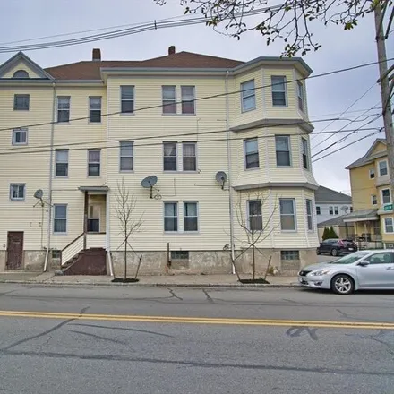 Buy this 14 bed house on 9 Stapleton Street in New Bedford, MA 02744