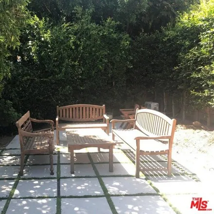 Image 7 - 1709 Angelo Drive, Beverly Hills, CA 90077, USA - House for rent
