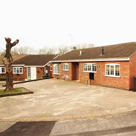 Rent this 4 bed house on Wheatland Close in Oadby, LE2 4SY