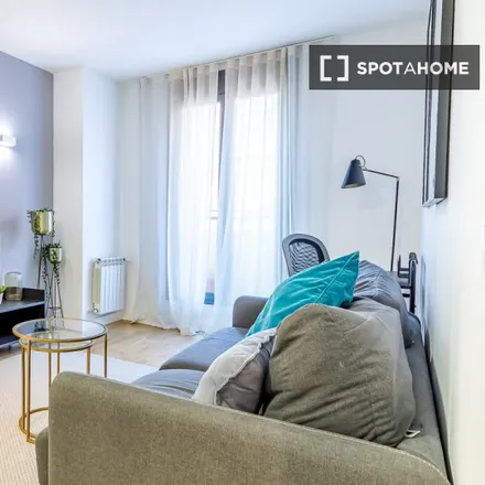 Image 6 - Avenida de la Ciudad de Barcelona, 210, 28007 Madrid, Spain - Apartment for rent