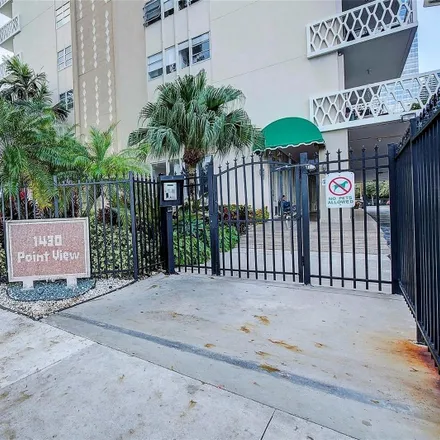 Buy this 1 bed condo on Point View Condos in 1430 Brickell Bay Drive, Miami
