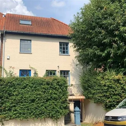 Rent this 6 bed apartment on Avenue du Hockey - Hockeylaan 90 in 1150 Woluwe-Saint-Pierre - Sint-Pieters-Woluwe, Belgium