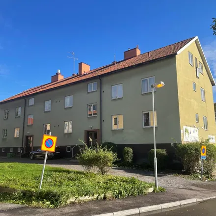 Rent this 2 bed apartment on Riktargatan 2B in 644 33 Torshälla, Sweden