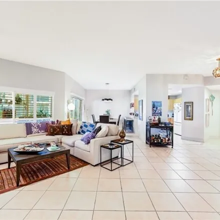 Image 7 - 1220 Diamond Circle, Willoughby Acres, Collier County, FL 34110, USA - Condo for sale