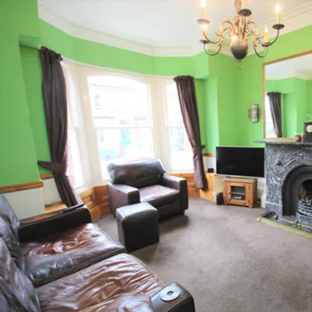 Image 7 - Norwood Road, Gorse Hill, M32 8PP, United Kingdom - Townhouse for sale