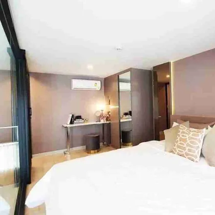 Rent this 2 bed apartment on Knightsbridge Prime Sathorn in Soi Naradhiwas Rajanagarindra 15, Sathon District