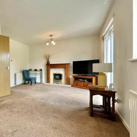 Image 9 - 21 Gainford Rise, Coventry, CV3 2RW, United Kingdom - House for sale