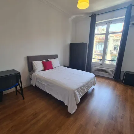 Rent this 8 bed apartment on Carrer de Muntaner in 248, 08001 Barcelona