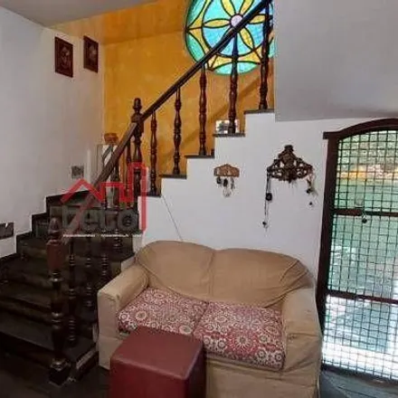 Rent this 5 bed house on Estácio de Sá in Rua Erê 207, Prado