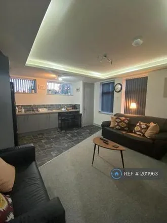 Image 1 - Sleep Maker, 39-41 Westgate, Wakefield, WF1 1JX, United Kingdom - Apartment for rent