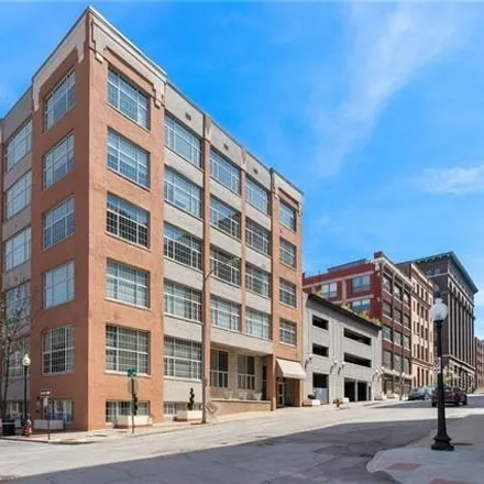 Image 2 - 321 West 7th Street, Downtown Kansas City, MO 64105, USA - Condo for sale