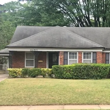 Buy this 3 bed house on 1652 Estate Drive in Memphis, TN 38119