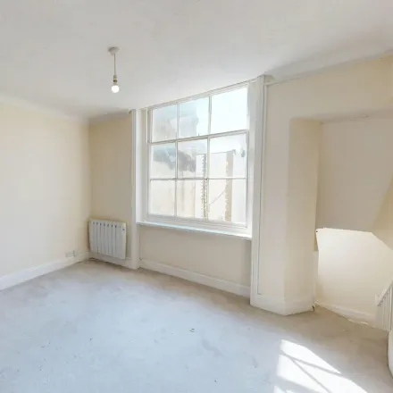 Image 5 - 14a Eaton Place, Brighton, BN2 1EH, United Kingdom - Apartment for rent