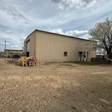 Image 8 - County Road E, Pampa, TX 79065, USA - House for sale