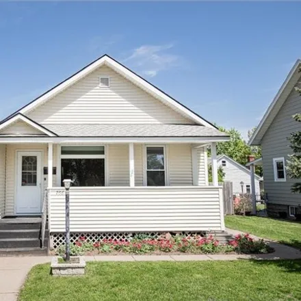 Buy this 2 bed house on 766 West King Street in Winona, MN 55987