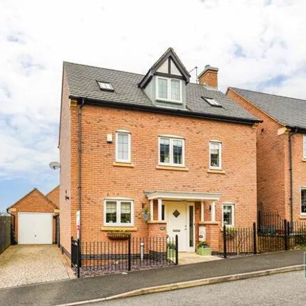 Buy this 3 bed house on Hillcrest in Matlock, DE4 3SL