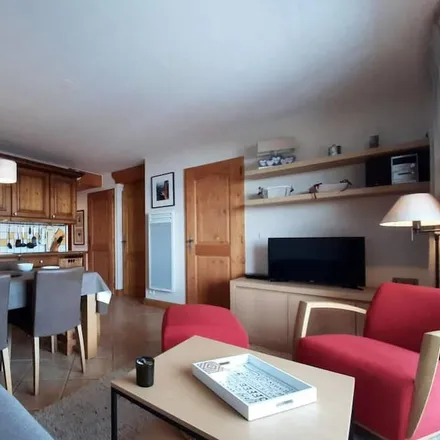 Rent this 2 bed apartment on 42152 L'Horme