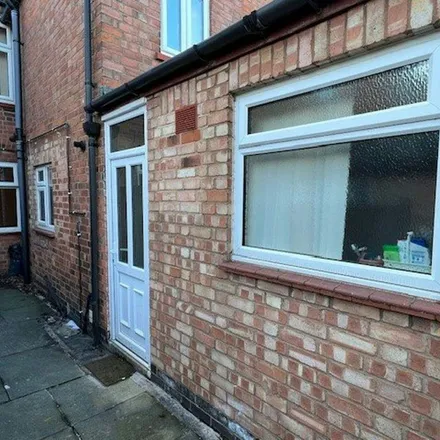 Rent this 2 bed apartment on Burns Street in Leicester, LE2 6DB