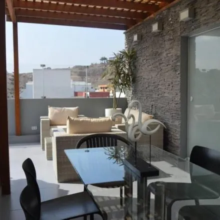 Buy this 4 bed apartment on Las Margaritas in Santiago de Surco, Lima Metropolitan Area 10853