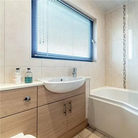 Image 7 - Summerhill Place, Leeds, LS8 2EN, United Kingdom - House for sale