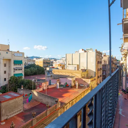 Image 7 - Carrer de Tapioles, 53, 08004 Barcelona, Spain - Apartment for rent