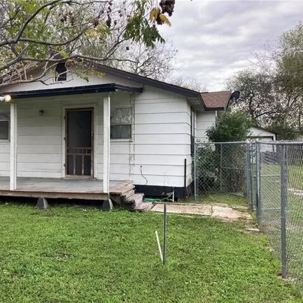 Buy this 3 bed house on 337 Cheyenne Street in Corpus Christi, TX 78405