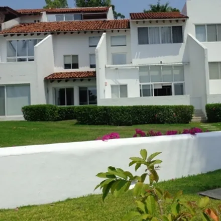 Rent this studio house on unnamed road in 40884 Ixtapa, GRO