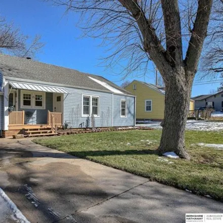 Image 2 - 1132 North 8th Street, Beatrice, NE 68310, USA - House for sale