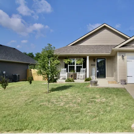Buy this 3 bed house on 110 John Davis Drive in Georgetown, KY 40324