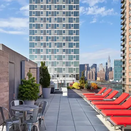Image 4 - Gantry Park Landing, 2-14 50th Avenue, New York, NY 11101, USA - Apartment for rent
