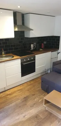 Rent this 1 bed house on Bayswater Mount in Leeds, LS8 5LW