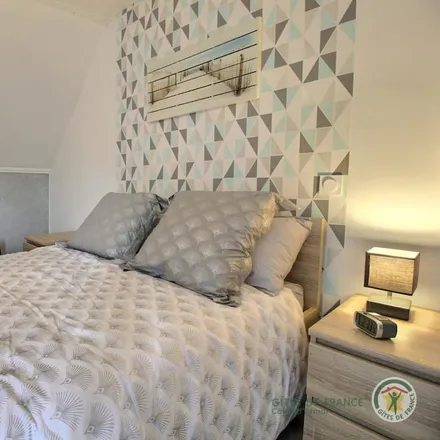 Rent this 3 bed house on 22390 Arrondissement de Guingamp