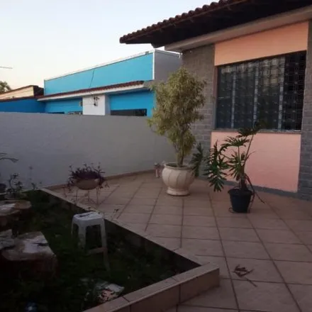 Rent this 3 bed house on Rua Coceição da Barra in Campo Grande, Rio de Janeiro - RJ