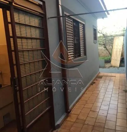 Buy this 2 bed house on Avenida Virgílio Soeira 571 in Jardim Arlindo Laguna, Ribeirão Preto - SP