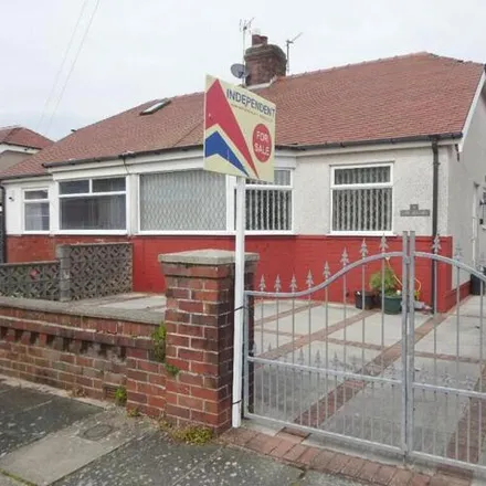 Buy this 2 bed duplex on Meadowcroft Avenue in Cleveleys, FY5 3AX